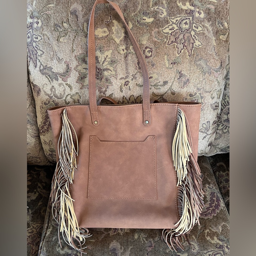 Universal Threads Brown Fringe Purse - Never Used